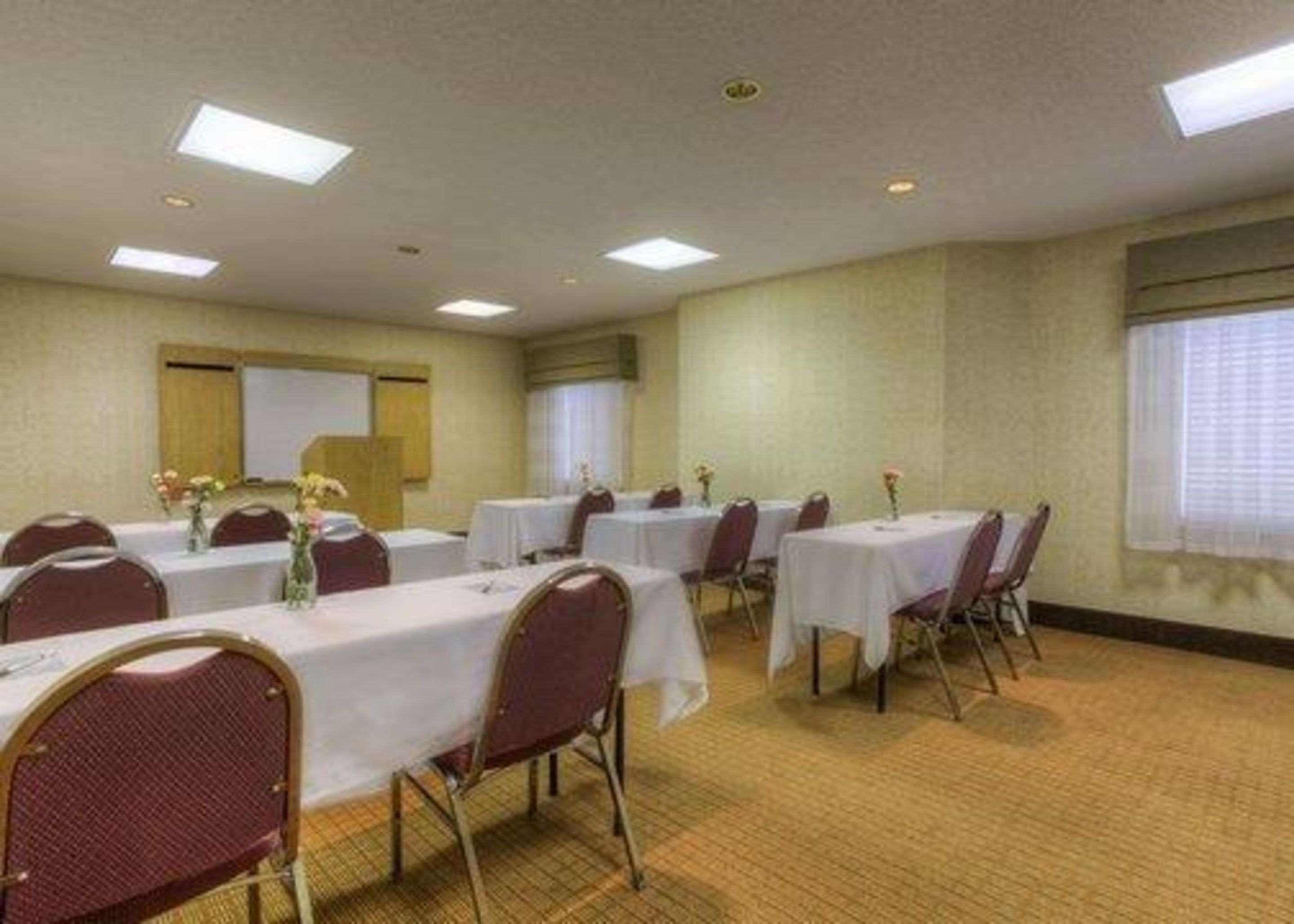 Sleep Inn Pelham Oak Mountain Exterior photo